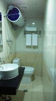 Xinyuan Business Hotel ลั่วหยาง ภายนอก รูปภาพ